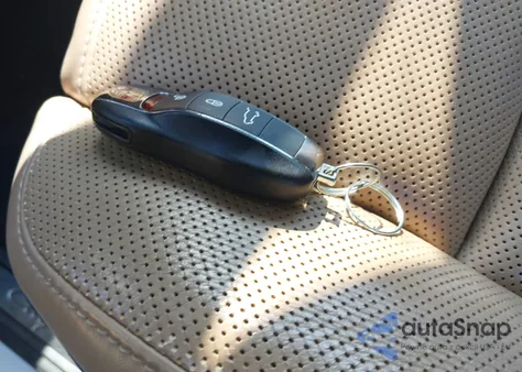 2018 Porsche Cayenne z USA, uszkodzony, nr VIN WP1AA2A21JKA03684